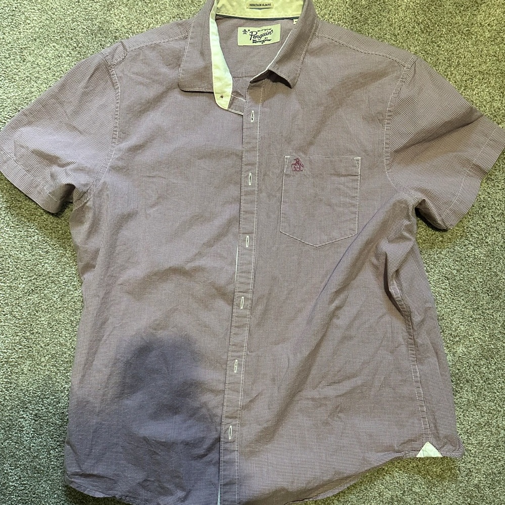 Penguin button up large